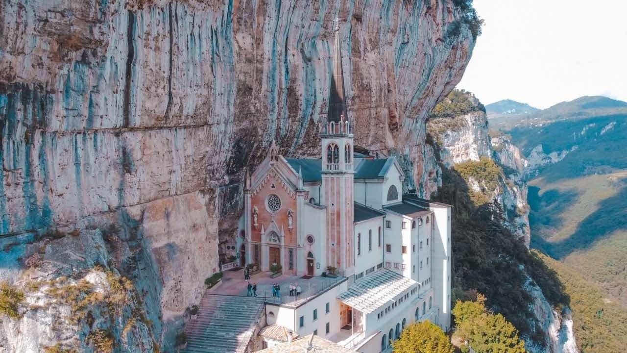 Santuario di Spiazzi – Sirmione -Brescia “Parco Archeologico Museo di Santa Giulia”